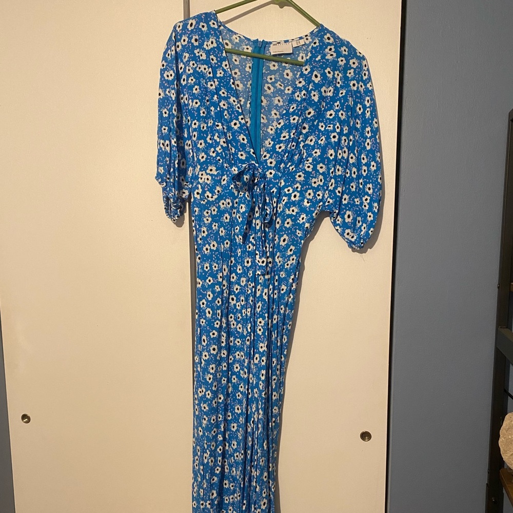Asos NWOT floral dress